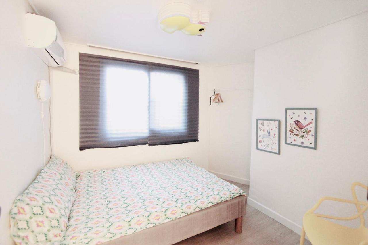 Apelbaum 1 Hongdae Apartment Сеул Стая снимка